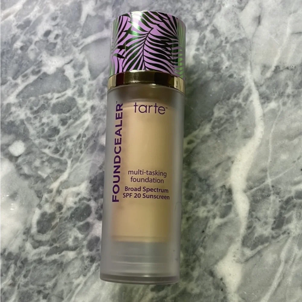 Tarte‎ Foundcealer Foundation Light Golden
